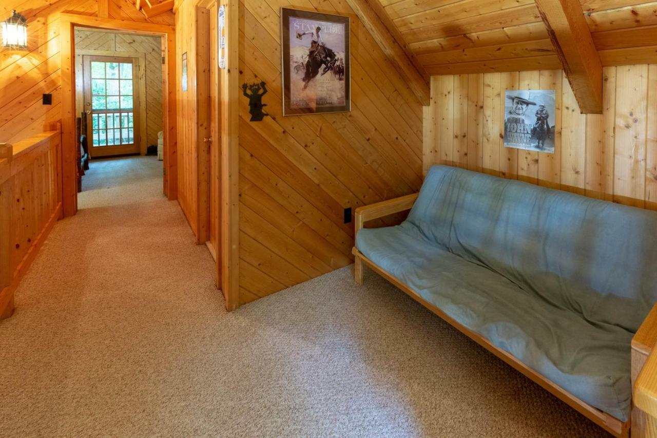 Creekside Bunkhouse Villa Whittier Ngoại thất bức ảnh